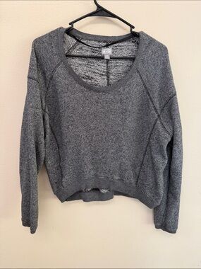 Converse Gray Scoop Neck Cropped Knit Sweater